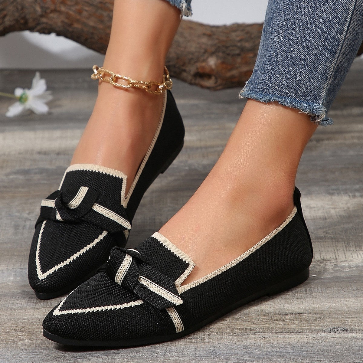 Bow Contrast Trim Point Toe Loafers